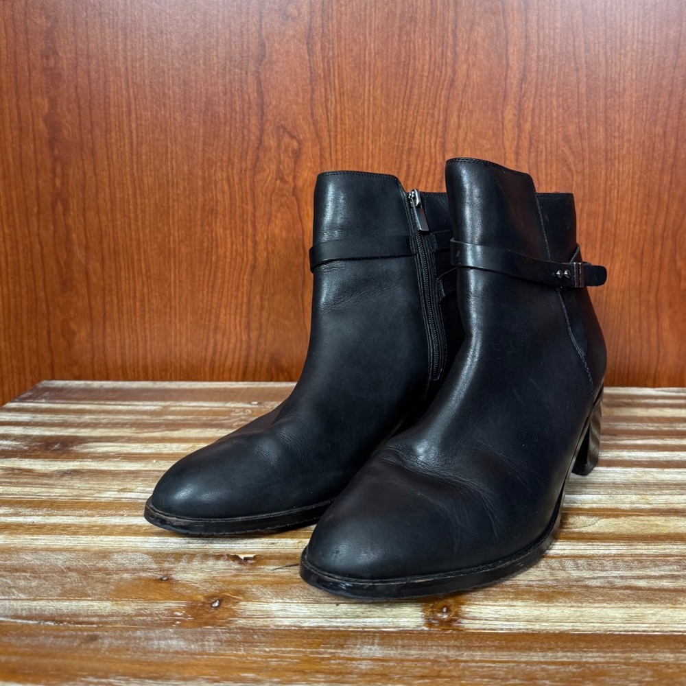 Clarks Womens Black Leather Ankle Boots Buckle Strap Side Zip Block‎ Heel 9.5M